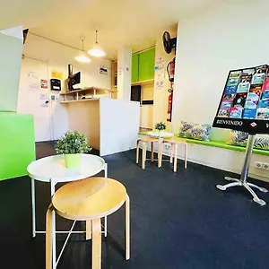  بيت ضيافة And Basic Universitat For Young إسبانيا