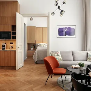 ***** מלון דירות R16 Residences צ'כיה